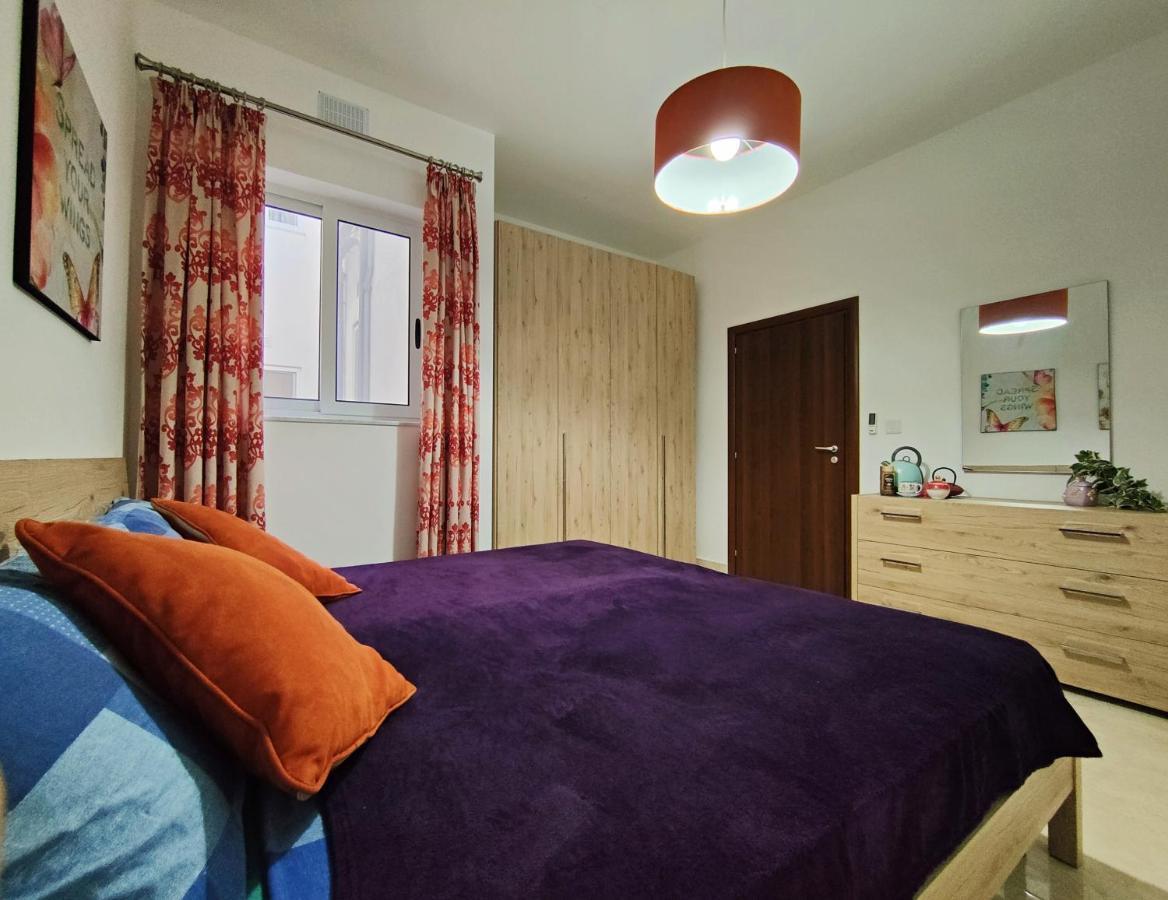 Your Room, Your Apartment, Your Shared Pool Marsalforn Εξωτερικό φωτογραφία